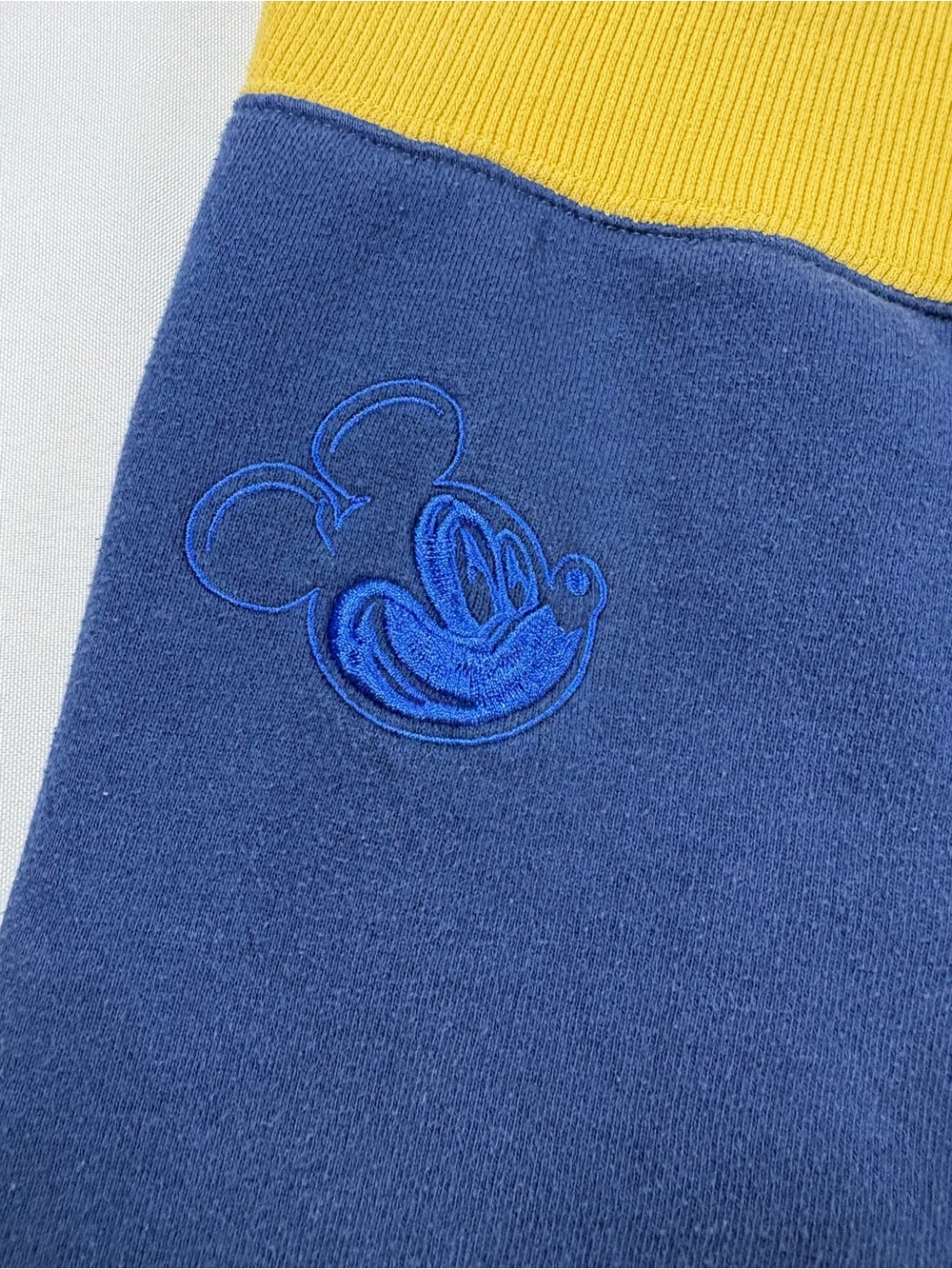 Disney Mickey Mouse Sweatpants Men’s XL Blue Yellow Joggers - Picture 2 of 7